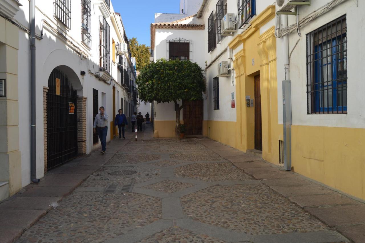 ALCAZAR VIEJO PARKING Tourist Córdoba Exterior foto